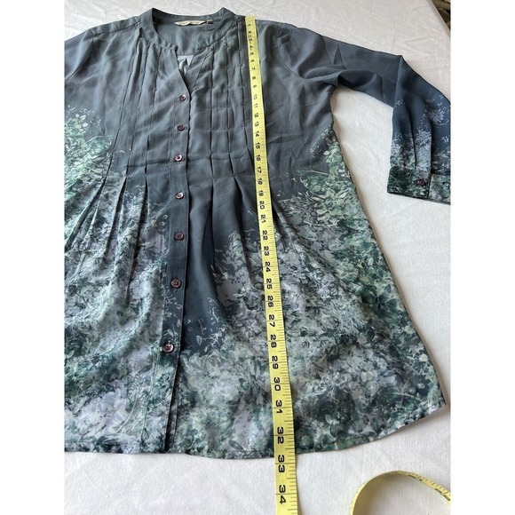 Soft Surroundings Top Womens Gray Green Sheer Roll Tab Sleeve MED Oversized - Picture 7 of 8